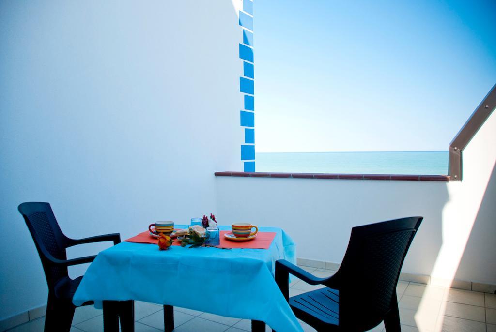 In Riva Al Mare B&B Capo d'Orlando Room photo